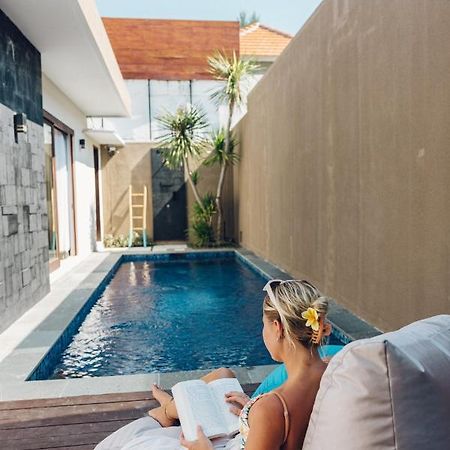 גילי טרוונגן Taj Maza Sunset Villas מראה חיצוני תמונה