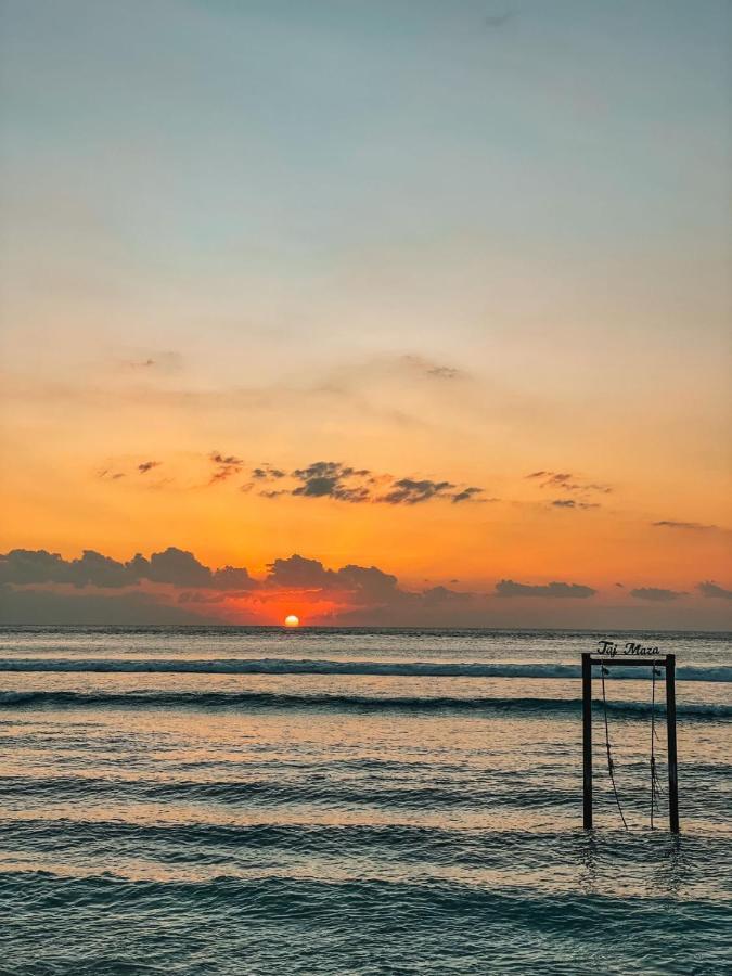 גילי טרוונגן Taj Maza Sunset Villas מראה חיצוני תמונה