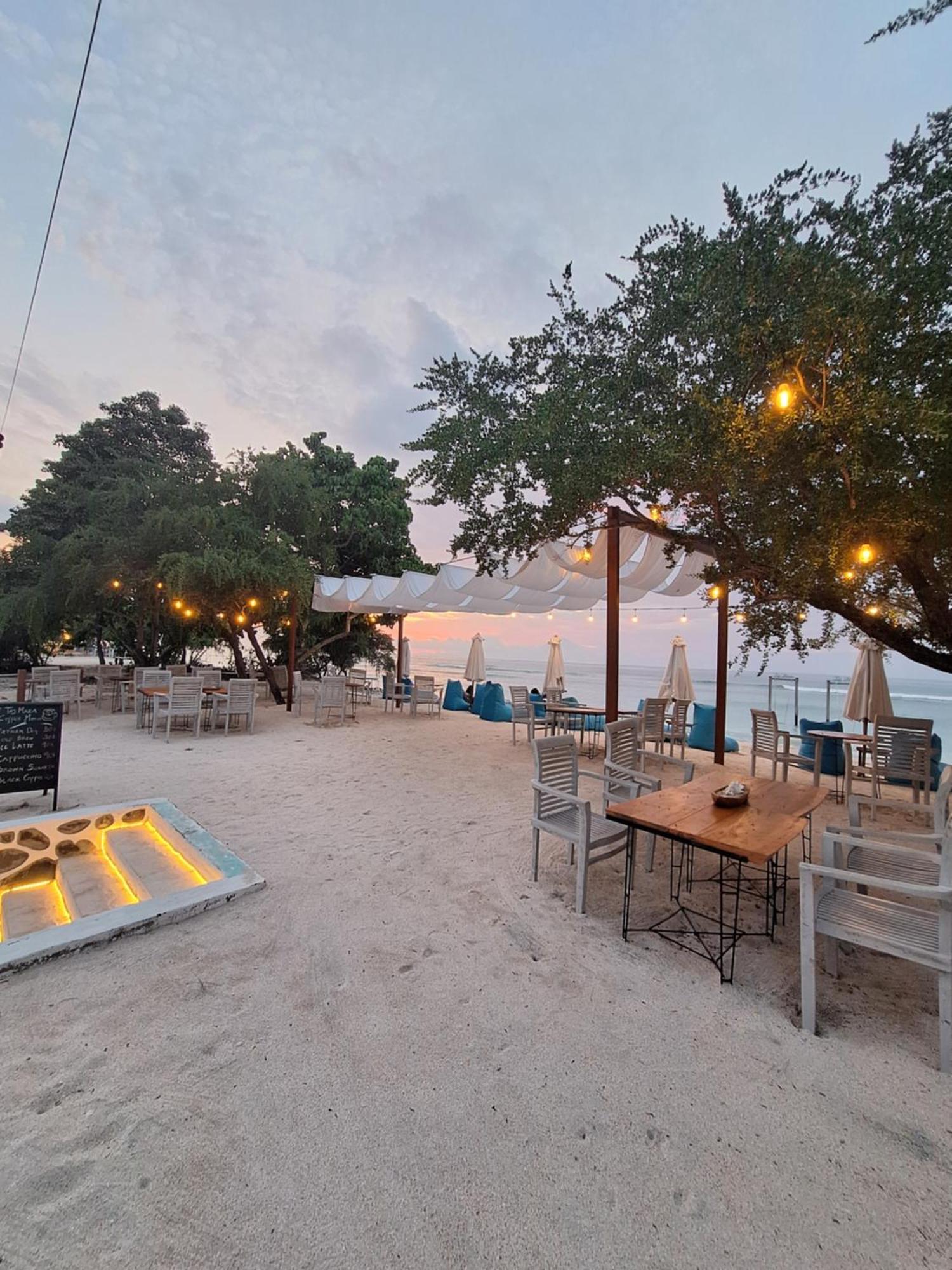 גילי טרוונגן Taj Maza Sunset Villas מראה חיצוני תמונה